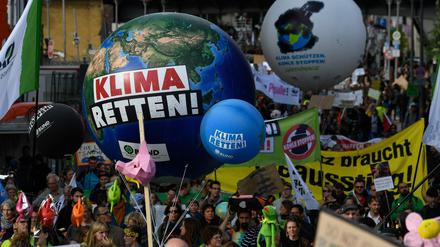 Bringt Corona die Klimabewegung zum Stillstand? Die Initiatoren von Klimaneustart Berlin befürchten das.
