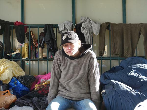 Das Leben am Kottbusser Tor ist nicht leicht, sagt Sabrina Zimmermann, seit 18 Monaten obdachlos. 