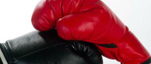 Roter Boxhandschuh, schwarzer Boxhandschuh, Boxhandschuhe