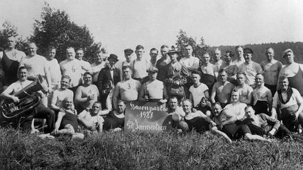 De Ganoven machen Pause: Herrenpartie 1928 des Sport-Clubs Immertreu 1921e.V. 