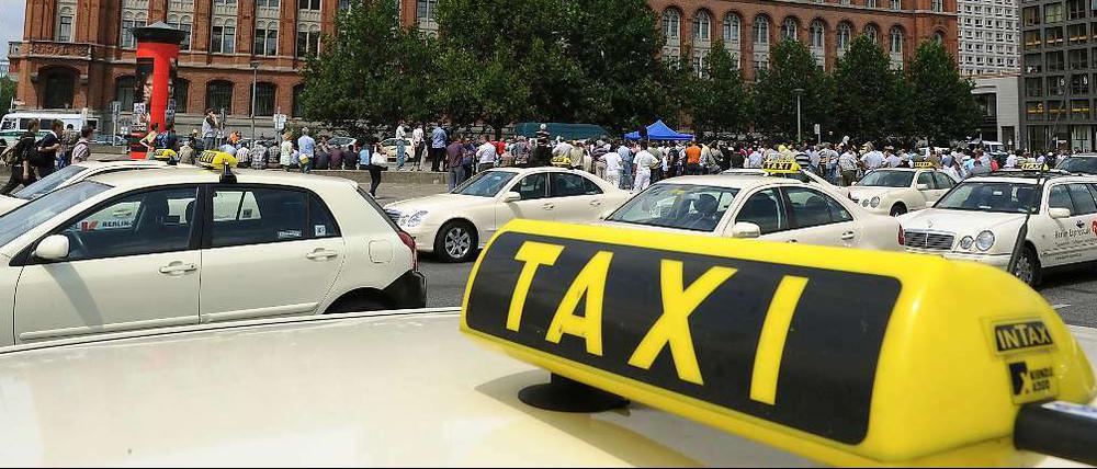 Betrüger bringen die Taxi-Branche in Verruf.