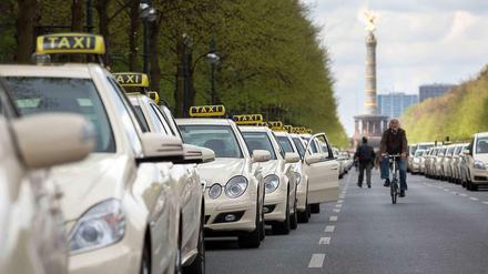 Zu den bekannten Taxis sollen sich bald auch Premium-Modelle gesellen.