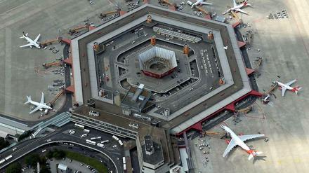 Auch der Flughafen Tegel in Berlin ist vom Verdi-Streik in Frankfurt a.M. betroffen.