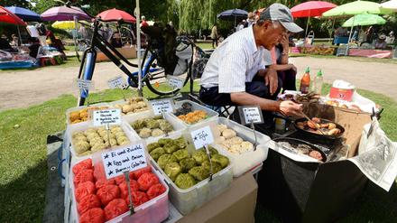 Thai-Markt im Preußenpark: Einheimische wie Touristen schätzen das Streetfood-Angebot.