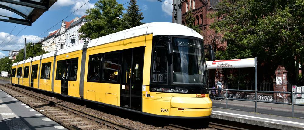 Lieb und teuer ist der öffentliche Nahverkehr in der Großstadt. Die Berliner Koalition sucht neue Formen, ihn zu finanzieren.