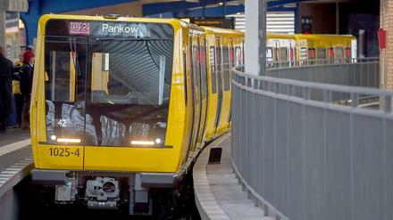 Die neuen U-Bahnen des Herstellers Stadler sind schon bestellt, können aber nur auf dem sogenannten Kleinprofil rollen.