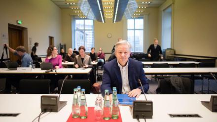 Klaus Wowereit am heutigen Freitag vor dem Untersuchungsausschuss Staatsoper. 