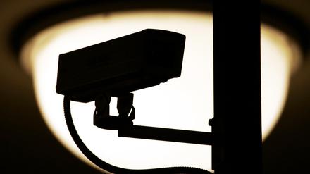 Videoüberwachung hebt bei manchen Bürgern das Sicherheitsgefühl - und hilft bei der Aufklärung.