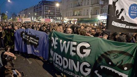 Recht friedlich verlief am Mittwochabend eine Demonstration in Wedding, zu der knapp 3.000 Menschen kamen.