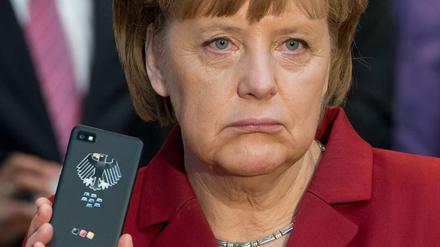Auch das Handy von Kanzlerin Angela Merkel soll abgehört worden sein.