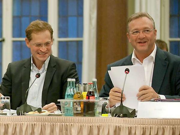 Regierender Bürgermeister Klaus Wowereit, der Berliner SPD-Chef Michael Müller und CDU-Verhandlungsführer Frank Henkel bei der letzten Runde der Koalitionsverhandlung.