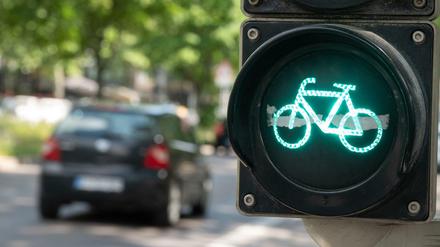 Bundesweit wollen am Donnerstag Menschen für besseres und sicheres Fahrradfahren demonstrieren.