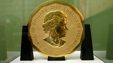 Die 100 Kilogramm schwere Goldmünze "Big Maple Leaf" im Bode-Museum.