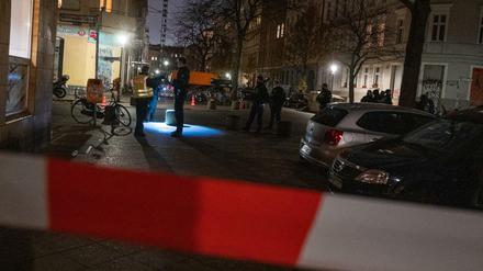 Polizeieinsatz in Berlin-Kreuzberg: Ein 29-jähriger Mann ist am vergangenen Freitag angeschossen und schwer verletzt worden.