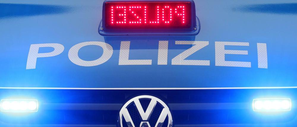 Polizei im Einsatz (Symbolbild). 