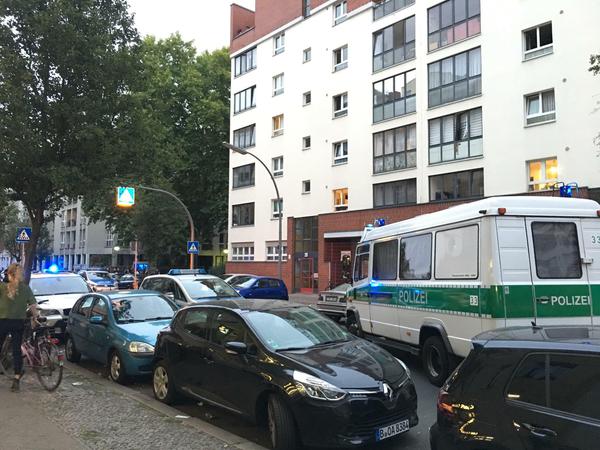 Polizeieinsatz in der Kreuzberger Graefestraße.