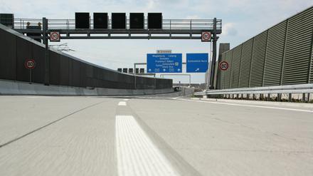Auf der Berliner Autobahn A113 kam es am Freitag zu langen Staus. Foto: Thilo Rückeis