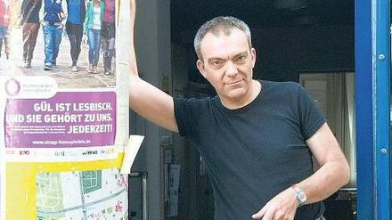 Engagiert, konsequent, streitbar. Gilles Duhem, studierter Volkswirt und Städteplaner, arbeitet seit über zehn Jahren im Rollbergkiez in Neukölln, einem Viertel mit vielen sozialen Problemen. 