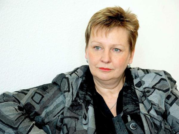 Zum Sparen verurteilt: Mittes Bildungsstadträtin Sabine Smentek hat ein großes Defizit von ihren Vorgängern übernommen.