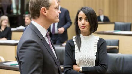 Auf Augenhöhe: Sawsan Chebli konkurriert mit Michael Müller um ein SPD-Bundestagsmandat.