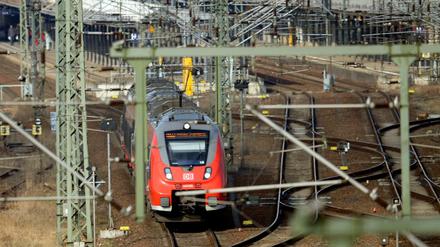 Mobilität ist ein zentrales Thema der Menschen. Von mehr Bahnverbindungen bis zum Bau eines zweiten S-Bahn-Rings reichen die Vorschläge.