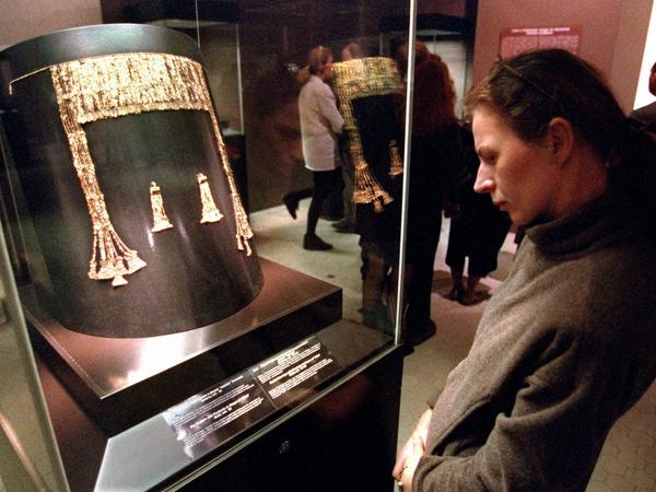 Das Gold-Diadem aus dem sagenumwobenen "Schatz des Priamos" kann im Moskauer Puschkin-Museum bestaunt werden.