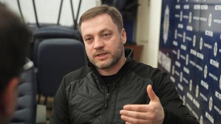 Innenminister Denys Monastyrskyj bei einem Interview mit der Associated Press am 18. März in seinem Büro.