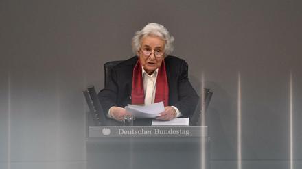 Holocaust-Gedenken im Bundestag: Die KZ-Überlebende Anita Lasker-Wallfisch spricht zu den Parlamentariern.