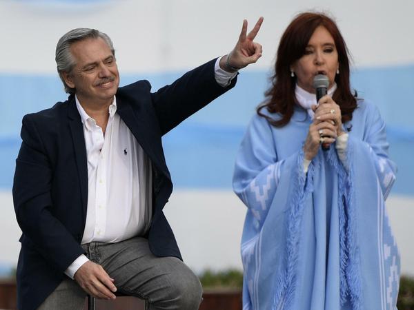 Alberto Fernández und seine Vizekandidatin, Ex-Staatschefin Präsidentin Cristina Fernández de Kirchner.