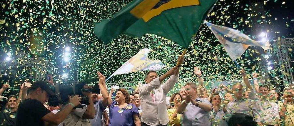 Oppositionskandidat Aecio Neves kämpft in Brasilien um das Präsidentenamt