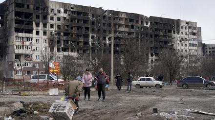 Mariupol am 20. März. Zivilisten können die Hafenstadt nur schwer verlassen. Es gibt Berichte, nach denen einige nach Russland verschleppt worden sein sollen.