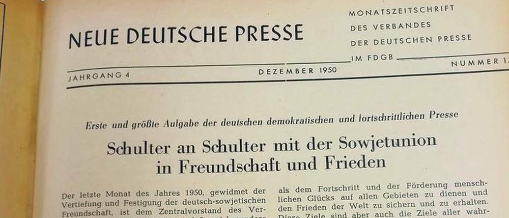 Eine Ausgabe der Neuen Deutschen Presse von 1950.