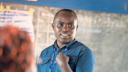 Inspirierend. Der 32-jährige Cairo wuchs im Camp Gihembe im Norden Ruandas auf. Heute arbeitet der Dafi-Absolvent als Schullehrer bei Kigali. 