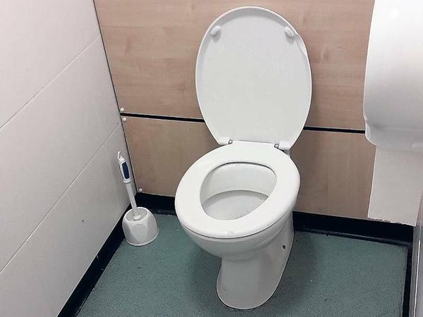 Das Bild zeigt, wie die von Irvine Welsh beschriebene "schlimmste Toilette Schottlands" heute aussieht.