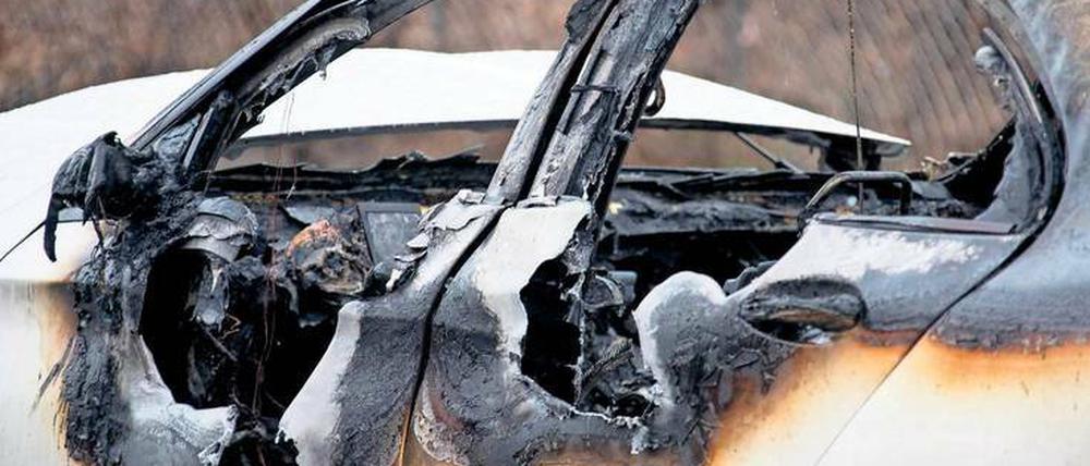 Ausgebrannt. Wenn in Neukölln ein Auto in Flammen aufgeht, denkt kaum einer mehr zuerst an Gewalt von links.