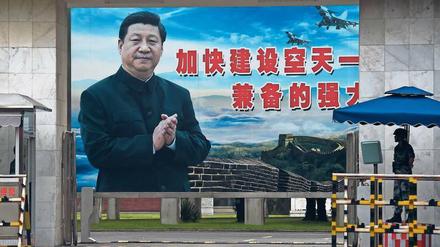 Neuer Personenkult. Der chinesische Präsident Xi Jinping wird im Internet mit Videos gefeiert. 
