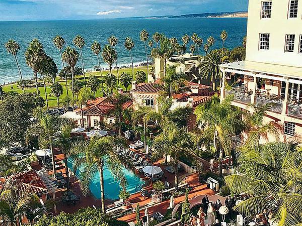 Das „La Valencia“ ist ein beliebtes Hotel an der kalifornischen Küste.