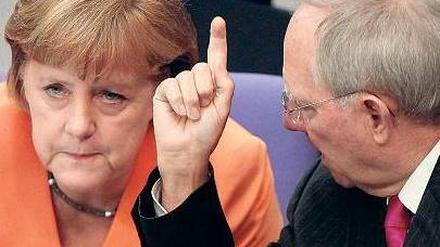 Die Rechthaber. Merkel und Schäuble streiten – das lässt tief blicken.