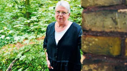 Die Rechercheurin. Irmela Orland treibt der Friedhof um, seit sie vor 30 Jahren auf ihn aufmerksam wurde.