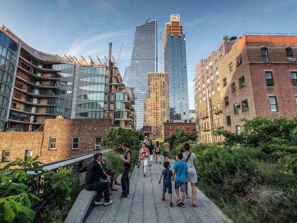 Der High Line Park mitten in New York macht Lust zum Schlendern.