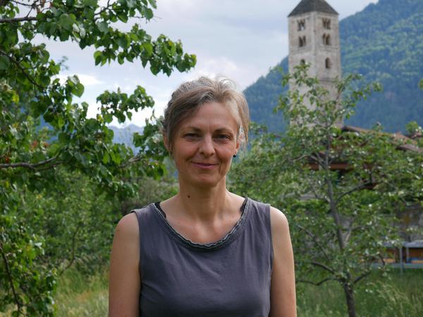 Martina Hellrigl ist die Vorsitzende der Malser im Garten der Sozialgenossenschaft Vinterra, die Gemüse anbaut