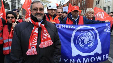 Olaf Bolduan und seine Kollegen wollen am Donnerstag erneut gegen den Stellenabbau bei Siemens auf die Straße gehen.