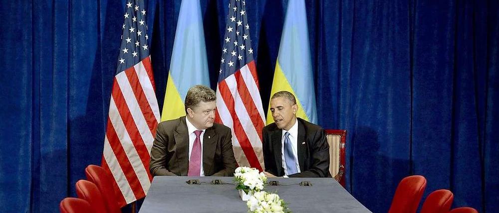 Signal der Solidarität: US-Präsident Barack Obama traf sich zum Gespräch mit dem neu gewählten ukrainischen Präsidenten Petro Poroschenko.