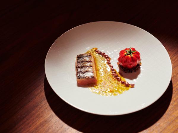 "Saibling, Tomate und Ricotta" aus dem Stadtmenü des Restaurants Pots