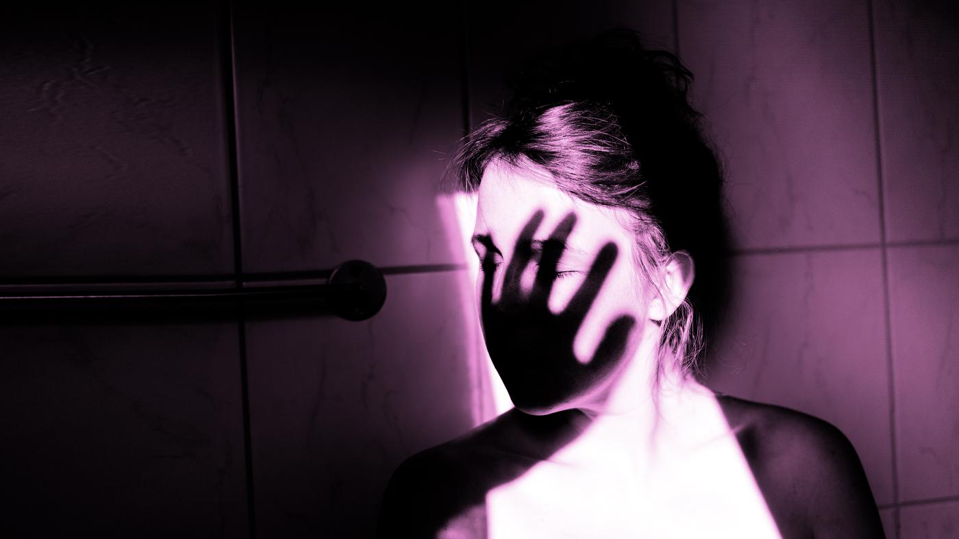 Sexuelle Übergriffe auf Frauen und Mädchen Belästigt, attackiert