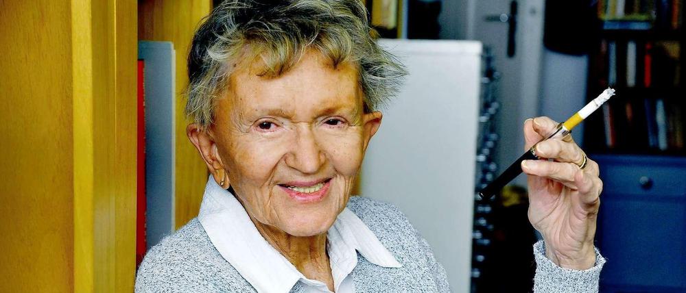 Die fast 90-jährige Eva Sternheim-Peters.