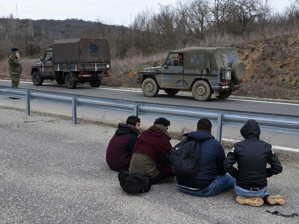 Die meisten Flüchtlinge werden von Patrouillen der griechischen Polizei aufgegriffen.