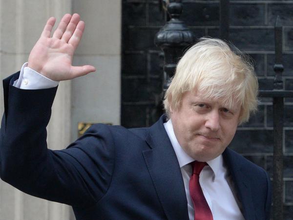 Boris Johnson lobte May zum Abschied - und könnte ihr nun als Parteichef und Premierminister folgen.