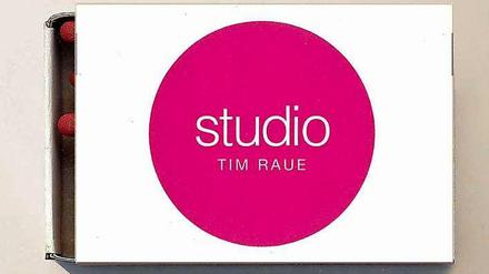 Studio Tim Raue, Rheinsberger Str. 76/77, Mitte, Tel. 44310950, Di-Fr 12-14 und Di-Sa 18.30-21.30 Uhr.