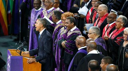 US-Präsident Barack Obama bei der Andacht für den Pfarrer Clementa Pickney in Charleston. 